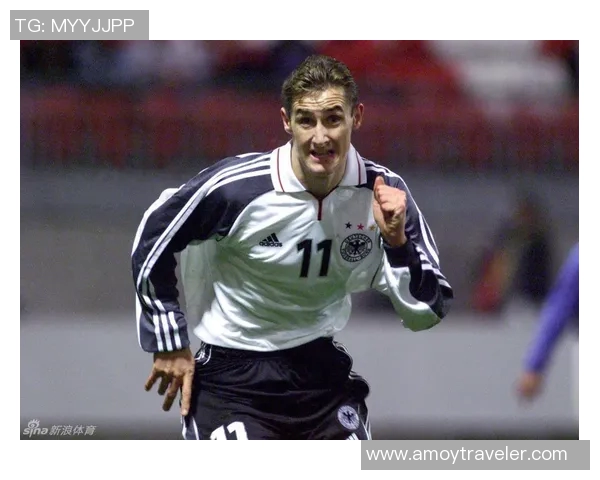 科里纳：从足球裁判到球星背后的传奇人生与赛场风采